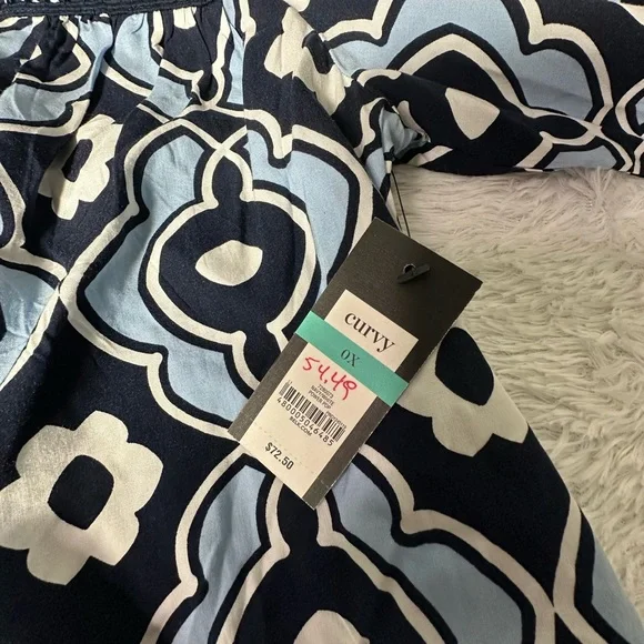 Crown & Ivy Blue and Black Geometric Blouse - Picture 5 of 11